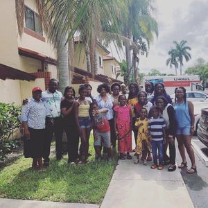 Meet your Posher, Shawna